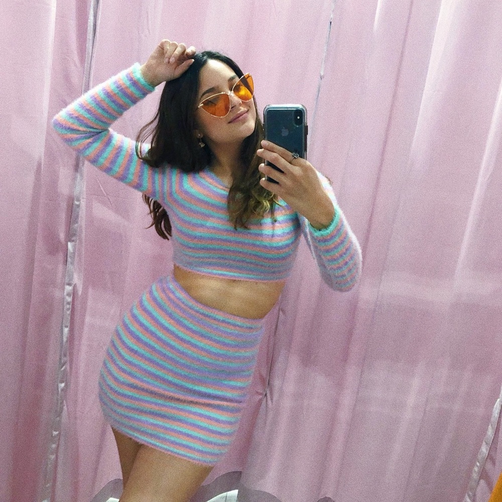 2 piece striped fuzzy